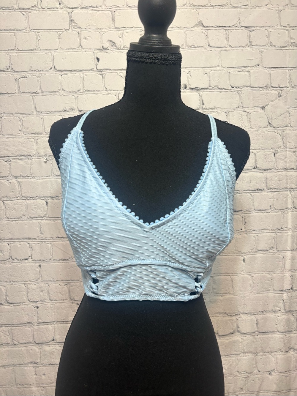 Jessica Simpson Light Blue Textured Cropped Bikini Top and Bottoms